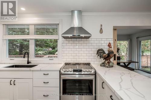 588300 County Rd 17 Road, Mulmur, ON - Indoor Photo Showing Kitchen