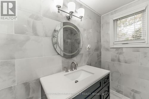 588300 County Rd 17 Road, Mulmur, ON - Indoor Photo Showing Bathroom