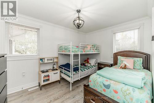 588300 County Rd 17 Road, Mulmur, ON - Indoor Photo Showing Bedroom