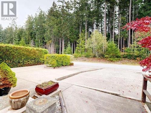 3801 Ontario Ave, Powell River, BC - Outdoor