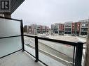 22 - 15 Lytham Green Circle, Newmarket, ON  - Outdoor 