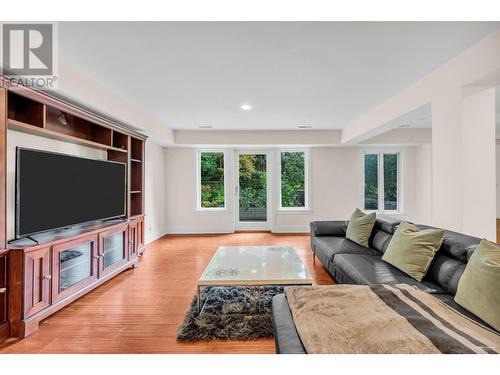 1340 Palmerston Avenue, West Vancouver, BC - Indoor Photo Showing Living Room