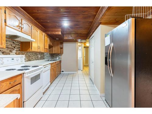 14781 88 Avenue, Surrey, BC - Indoor Photo Showing Kitchen