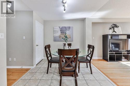 3898 Skyview Street, Mississauga, ON - Indoor Photo Showing Dining Room