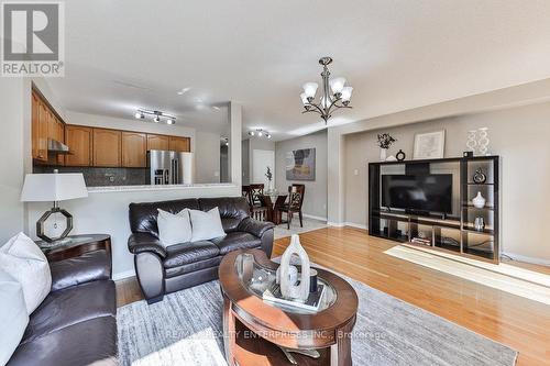 3898 Skyview Street, Mississauga, ON - Indoor Photo Showing Living Room