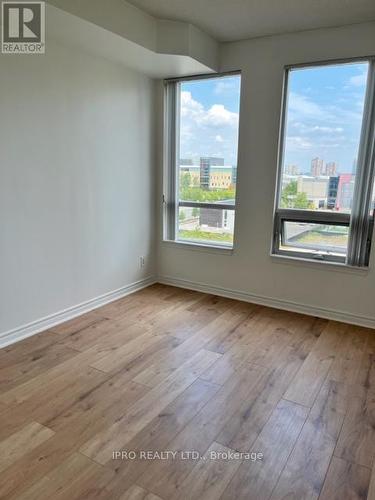 610 - 388 Prince Of Wales Drive, Mississauga, ON - Indoor Photo Showing Other Room