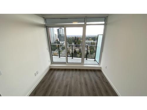 1803 10333 133 Street, Surrey, BC - Indoor Photo Showing Other Room