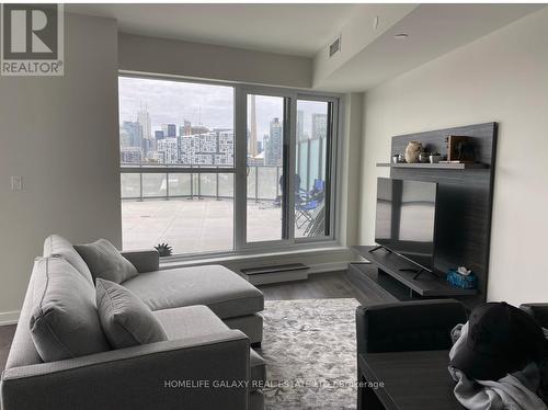 508 - 30 Ordnance Street, Toronto, ON - Indoor Photo Showing Living Room