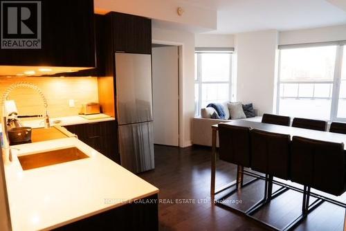 508 - 30 Ordnance Street, Toronto, ON - Indoor Photo Showing Kitchen