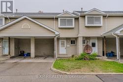 2 - 125 SEKURA CRESCENT  Cambridge, ON N1R 8B4