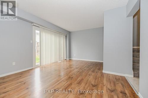 2 - 125 Sekura Crescent, Cambridge, ON - Indoor Photo Showing Other Room