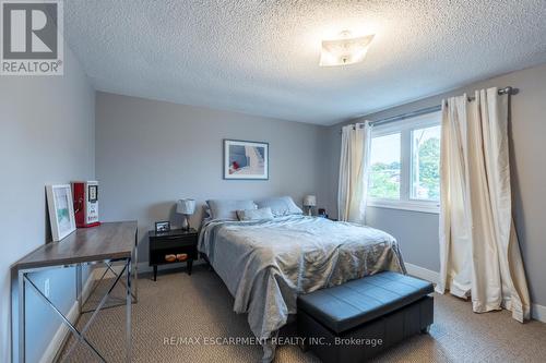 46 - 33 Rochelle Avenue, Hamilton, ON - Indoor Photo Showing Bedroom