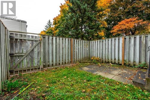 46 - 33 Rochelle Avenue, Hamilton, ON - Outdoor