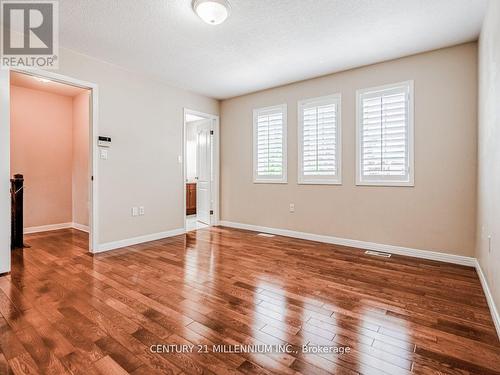 10 Fairhaven Drive, Hamilton, ON - Indoor Photo Showing Other Room