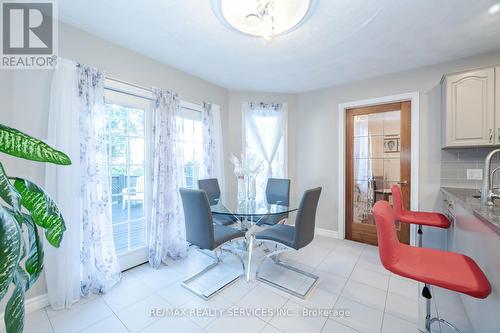 41 Jadestone Court, Kitchener, ON - Indoor Photo Showing Dining Room