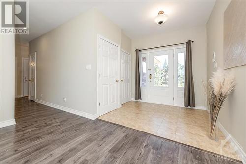 1620 Sequoia Drive, Ottawa, ON - Indoor Photo Showing Other Room