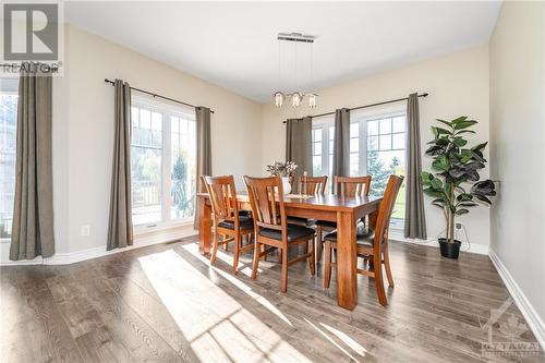 1620 Sequoia Drive, Ottawa, ON - Indoor Photo Showing Dining Room