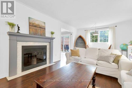 10 Sherwood Crescent, Belleville, ON - Indoor Photo Showing Living Room With Fireplace