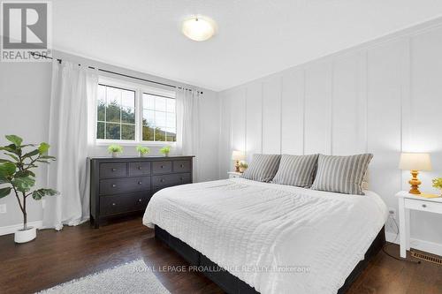 10 Sherwood Crescent, Belleville, ON - Indoor Photo Showing Bedroom