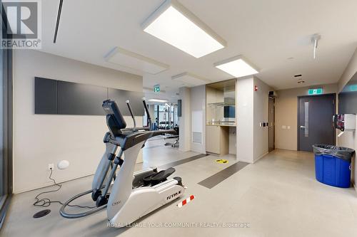 602 - 101 Peter Street, Toronto, ON - Indoor Photo Showing Gym Room