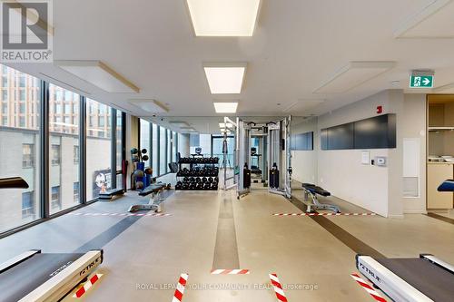 602 - 101 Peter Street, Toronto, ON - Indoor Photo Showing Gym Room