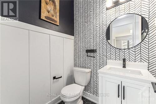 147 Equitation Circle, Ottawa, ON - Indoor Photo Showing Bathroom