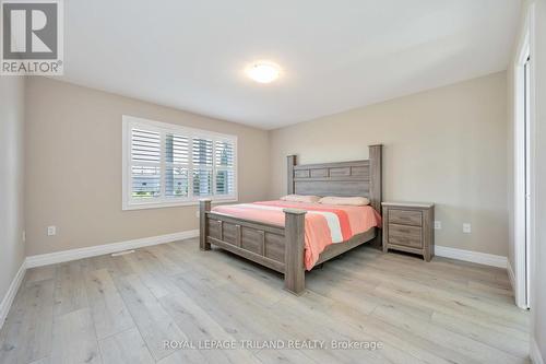 Large Primary suite with California shutters - 4062 Van Bree Drive, Plympton-Wyoming (Plympton Wyoming), ON - Indoor Photo Showing Bedroom