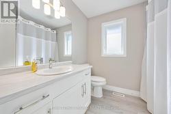 4 piece bathroom on main - 