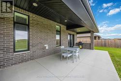 Covered patio perfect for the year-round BBQ'er - 