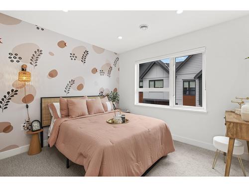 43 1959 165A Street, Surrey, colombie-britannique - Indoor Photo Showing Bedroom