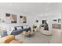 43 1959 165A Street, Surrey, colombie-britannique  - Indoor Photo Showing Living Room 