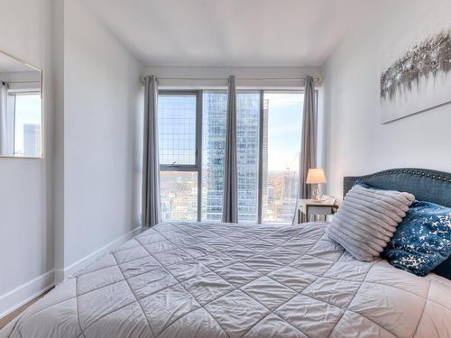 Chambre Ã Â coucher - 3208-720 Rue St-Jacques, Montréal (Ville-Marie), QC - Indoor Photo Showing Bedroom