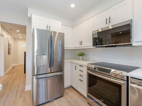 58-5659 Glen Erin Dr, Mississauga, ON - Indoor Photo Showing Kitchen With Stainless Steel Kitchen