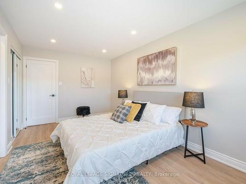 58-5659 Glen Erin Dr, Mississauga, ON - Indoor Photo Showing Bedroom