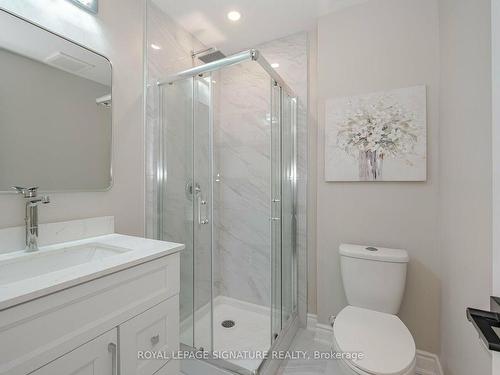 58-5659 Glen Erin Dr, Mississauga, ON - Indoor Photo Showing Bathroom