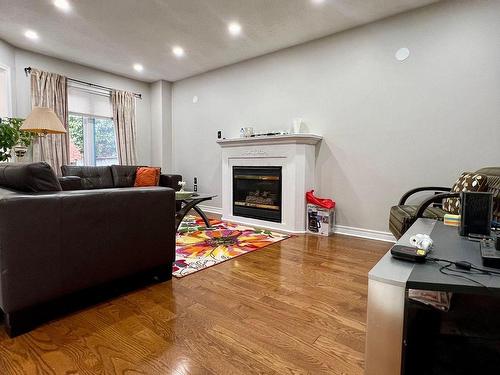 3803 Laurenclaire Dr, Mississauga, ON - Indoor With Fireplace