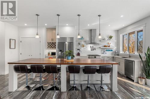 4 Willow View Court, Blackstrap Shields, SK - Indoor Photo Showing Kitchen With Upgraded Kitchen