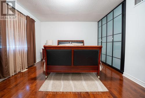 27 Grackle Trail, Toronto, ON - Indoor Photo Showing Other Room