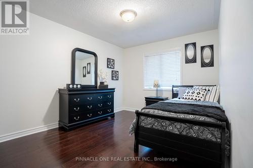 27 Grackle Trail, Toronto, ON - Indoor Photo Showing Bedroom