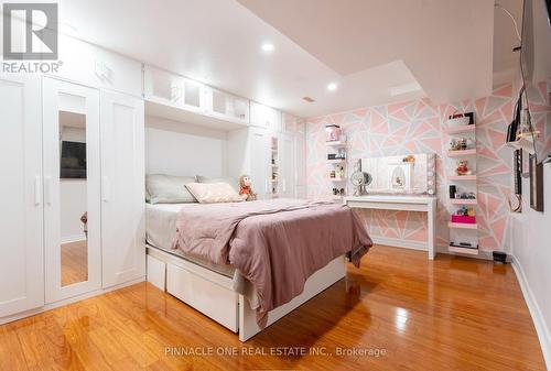 27 Grackle Trail, Toronto, ON - Indoor Photo Showing Bedroom