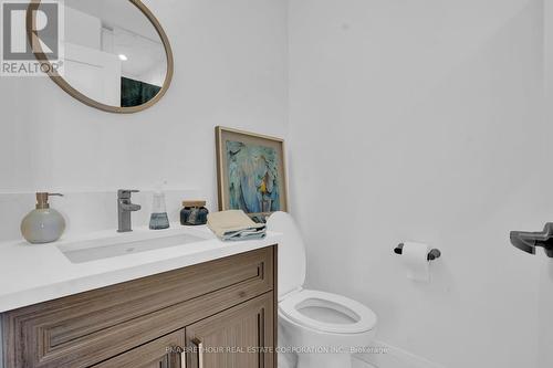 1402 - 500 Brock Avenue, Burlington, ON - Indoor Photo Showing Bathroom