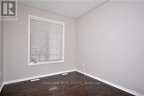 424 Zuest Crescent, Milton, ON - Indoor Photo Showing Other Room