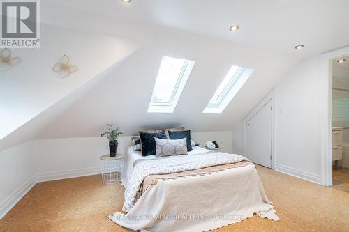 56 Newton Avenue, Hamilton, ON - Indoor Photo Showing Bedroom