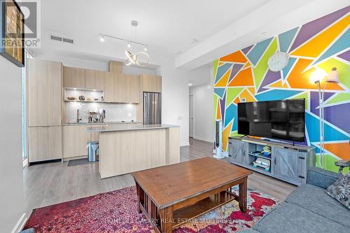 607 - 20 Tubman Avenue, Toronto, ON - Indoor Photo Showing Kitchen