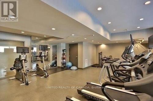 605 - 17 Kenaston Gardens, Toronto, ON - Indoor Photo Showing Gym Room