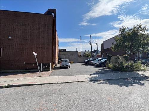 302-180 Preston Street, Ottawa, ON 