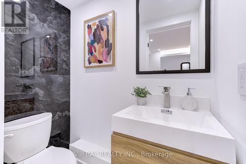 77 Glenmore Road, Toronto, ON - Indoor Photo Showing Bathroom