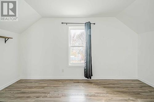 Upper - 158 Celina Street, Oshawa, ON - Indoor Photo Showing Other Room