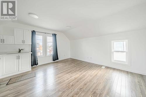 Upper - 158 Celina Street, Oshawa, ON - Indoor Photo Showing Other Room