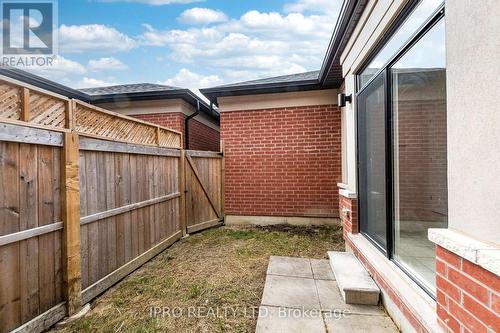 8 Military Crescent, Brampton, ON - Outdoor With Exterior